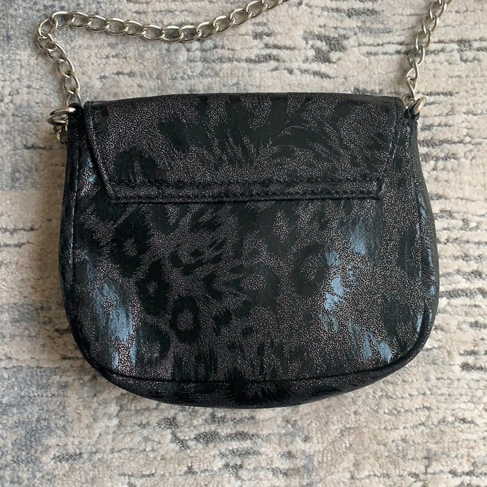 Crossbody - Picture 6 of 6